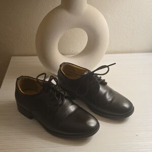 Elegant Black Leather Men's Oxfords